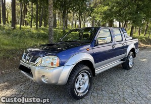 Nissan Navara D22