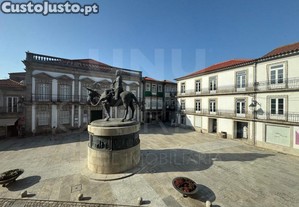 Loja No Centro Histórico De Viana Do Castelo