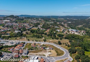 Lote de Terreno Urbano em Rebordosa   Paredes