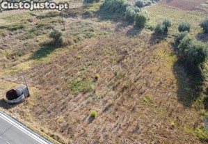 Terreno em Areias e Pias de 640,00 m