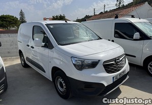 Opel Combo Essential