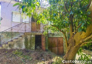 Quintinha Para Restauro Em Vila Verde