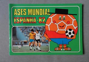 Caderneta de cromos de futebol Ases Mundial de Espanha 82
