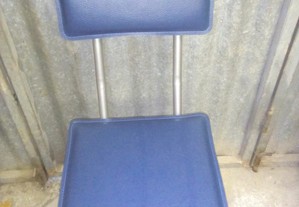 cadeira dobravel azul c/tranca