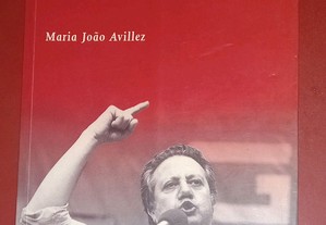 Soares, Democracia, de Maria João Avillez.