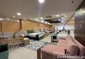 Loja Comercial Em Maximinos, Braga