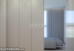 Apartamento T3 Direito No Piso 1 C/ 164M² -...