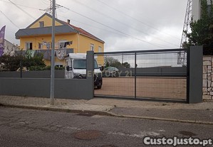 Terreno para construo em Mina de Agua
