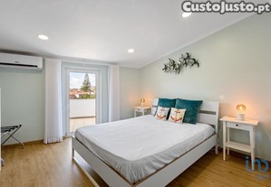 Casa / Villa T6 em Nazar de 280,00 m