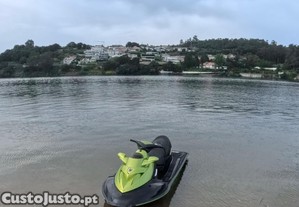 Mota de agua Seadoo RXT 215