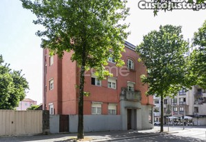 Apartamento T3 Metro Faria Guimarâes