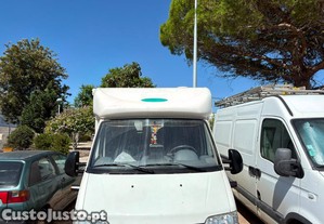 auto caravana Fiat Ducato Maclouis 1997 TD, do ano 2003, com 124.000 km.