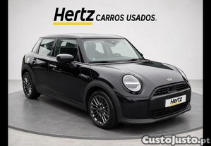 MINI Cooper Essential 1.5i 156cv Aut