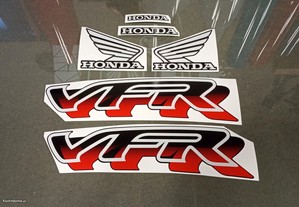  Autocolantes para Honda VFR 750 - Versão preta e vemelho