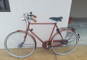 - Bicicleta RALEIGH Inglesa original roda 28 com travoes de cintas e mudanças