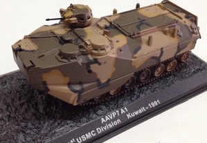 * Miniatura 1:72 Tanque/Blindado/Panzer/Carro Combate AAVP7 A1 (U.S.A.) Kuwait 1991
