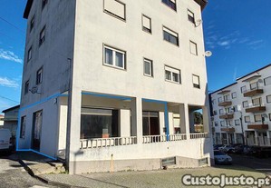Loja / Estabelecimento Comercial em Proena-a-Nova e Peral de 84,00 m