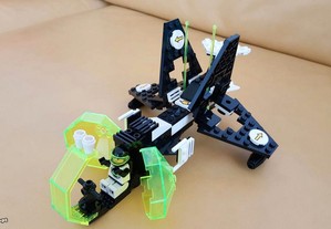 Lego 6887 - Space - Blacktron II - Allied Avenger