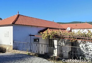 Casa rústica T4 em Pedrógão Grande de 426,43 m²