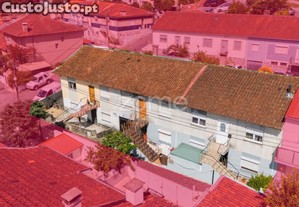 3 Moradias Em Banda Com Logradouro, Em Dume -...