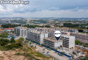 T2 +1 Novo, Com Varanda, Garagem E Acabamentos...