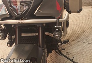 Honda Transalp XL750 - 23