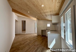Moradia T2 Renovada | Casais Brancos, Ereira