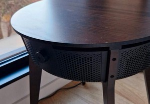 Mesa com purificadora Ikea