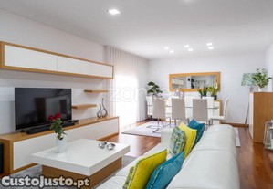 Penthouse T3-Área Privativa 172 M² E Terraço...