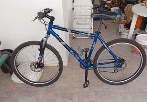 Bicicleta Berg Alluminum 26' Semi Nova
