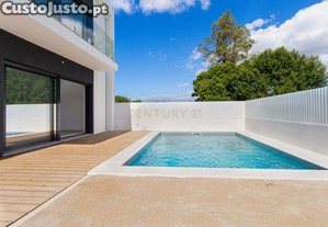 Moradia Geminada T3 - Nova - Lagoa da Albufeira - Sesimbra