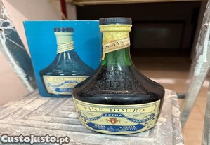 Aguardente Real Companhia Velha Extra Velhssima 75cl