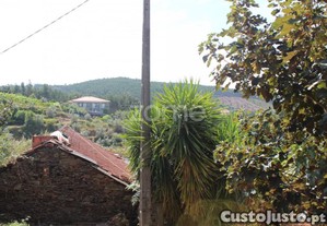 Moradia Para Restaurar Em Paraso, Castelo De...