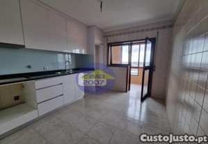 Apartamento T3 Em Santa Maria De Lamas