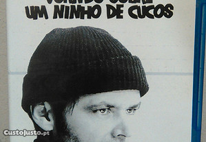 Voando Sobre um Ninho de Cucos (BLU-RAY 1975) Milos Forman IMDB: 8.8