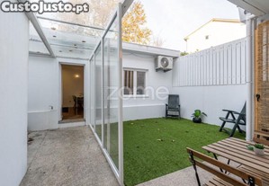 Moradia T6 Renovada Em Alojamento Local - São...