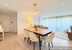 Apartamento T3 Semi-Novo Em Calendário