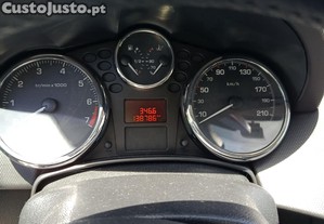 Peugeot 207 1.6 - 06