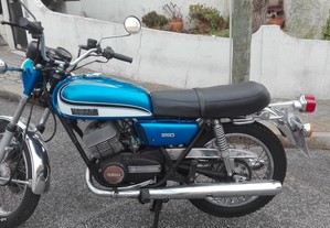 Yamaha RD 250 1975