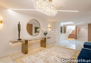 Moradia Luxo T4 Com Piscina Aquecida Na Praia...