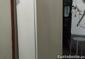 Frigorfico sem congelador.
