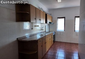 Excelente oportunidade! Apartamento T2 Alcains