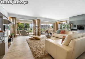 T4 Com Varanda/Terraço | Condomínio Foz Palace...