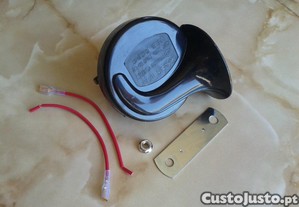 Buzina caracol 12 volts 25 watts 110 decibéis preta 87 mm universal automóvel, camião, trator, barco, etc.