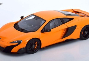 AUTOart 1/18 McLaren 675 LT 2016 orange