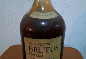 Whisky Brutus 2 ltros