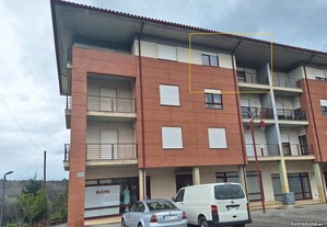 Exclusivo ! Apartamento T2 139.15 m2, mobilado e equipado em Celorico da Beira