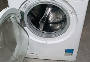 Maquina lavar roupa