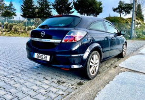 Opel Astra GTC 1.3