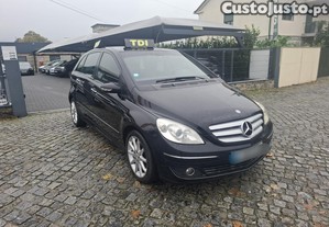 Mercedes-Benz B 200 CDI AVANTGARD NACIONAL